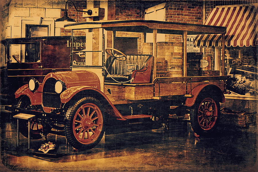 1919 Oldsmobile Truck Photograph by Maria Angelica Maira