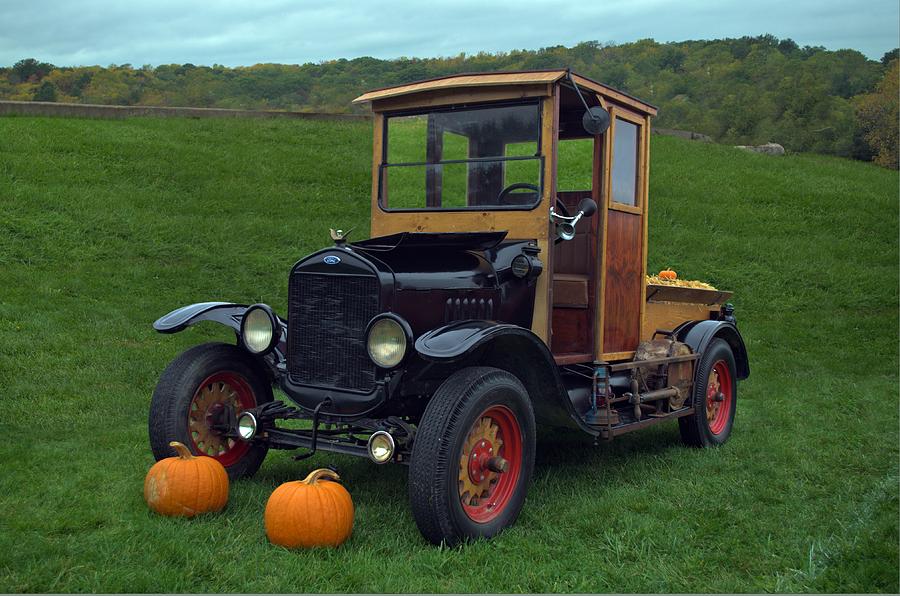1922 Ford Model T Truck Photograph by Tim McCullough
