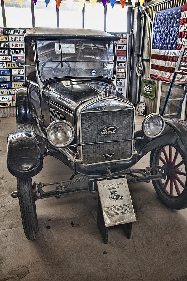 1926 Ford Model T Runabout Photograph by Douglas Barnard - Fine Art America