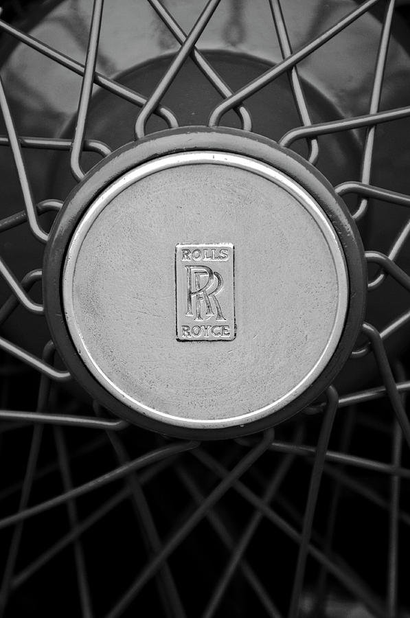 1928 Rolls-Royce Spoke Wheel Photograph by Jill Reger