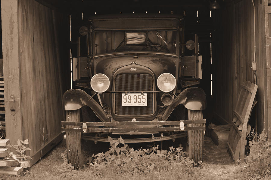 1929 Model-T  Photograph by Nadalyn Larsen