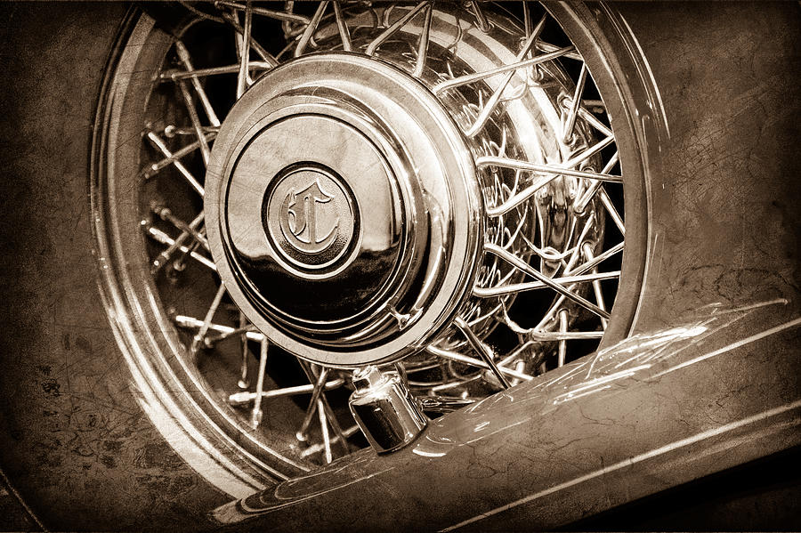 Car Photograph - 1931 Chrysler CG Imperial Dual Cowl Phaeton Spare Tire Emblem by Jill Reger