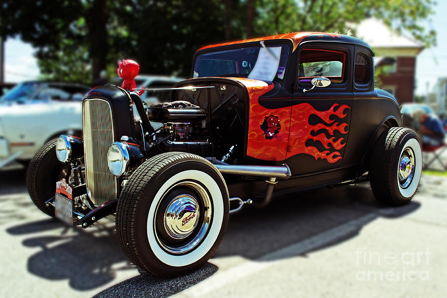 1932 Ford Coupe Photograph by Kevin Fortier