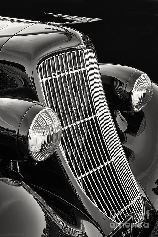 1935 Duesenberg Grille Photograph by Dennis Hedberg