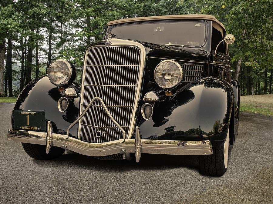 1935 Ford V8 Photograph by Thomas Young