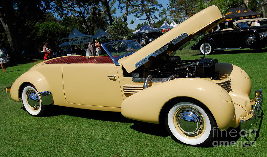 1937 Cord Roadster by Hank Taylor