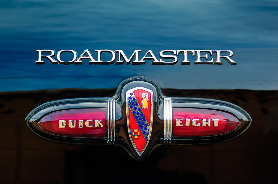 1939 Buick Eight Roadmaster Emblem Photograph by Jill Reger