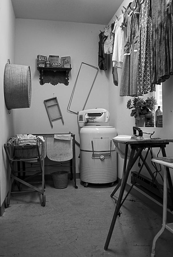 1940ish Laundry Room Photograph by Thomas Woolworth