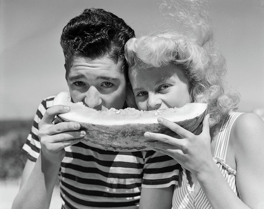 1940s 1950s Teen Age Boy & Girl Eating Photograph by Vintage Images ...