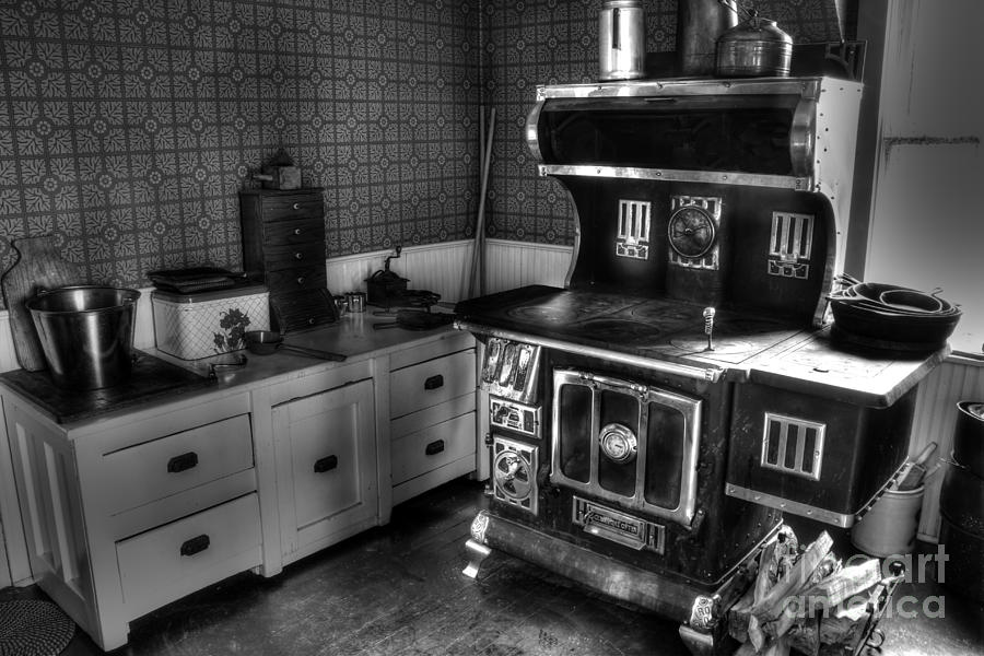 1940s Country Kitchen Photograph by Steven Parker