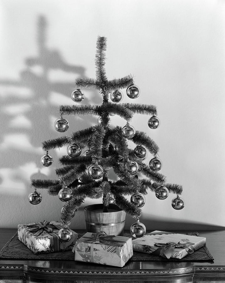 1940s Small Christmas Tree Decorated Photograph by Vintage Images