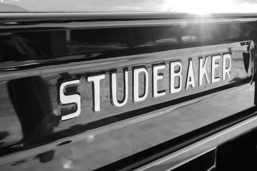 1948 Studebaker M15A Pickup Truck Tail Gate Emblem Photograph by Jill Reger
