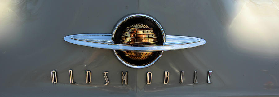 1949 Oldsmobile Logo Photograph by Amanda Stadther