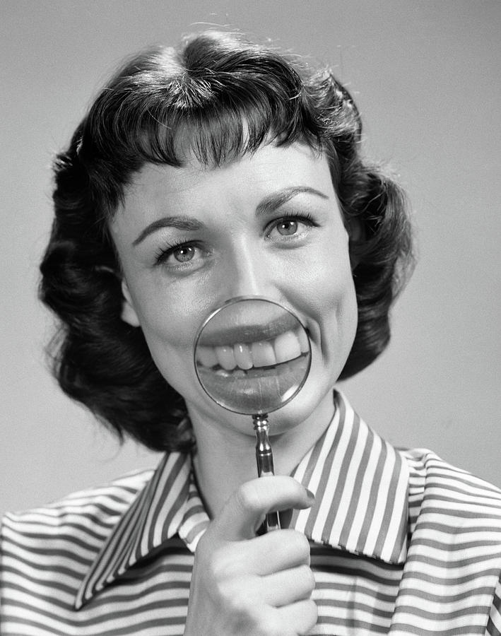 1950s Smiling Portrait Brunette Woman Photograph By Vintage Images