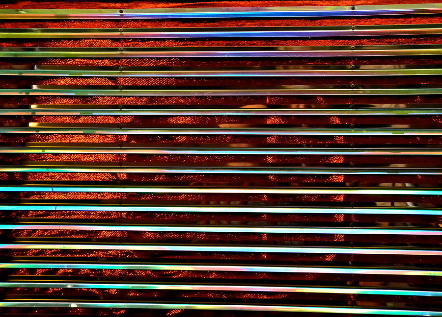 Abstract Photograph - 1951 Seeburg Juke Box Grill by Kirsten Giving