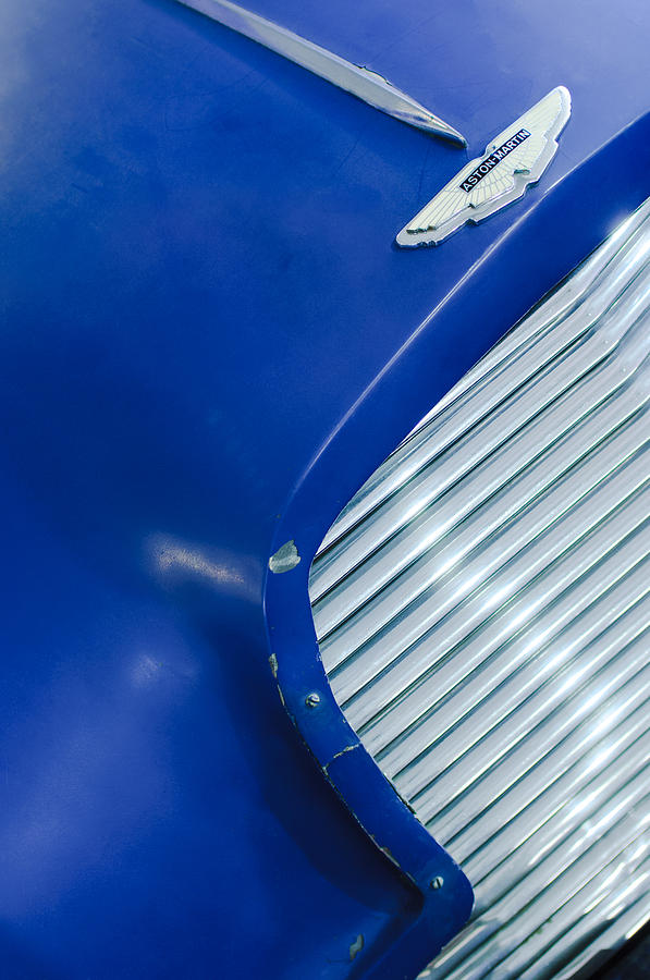 Car Photograph - 1953 Aston Martin DB2 Vantage Drophead Coupe Grille Emblem by Jill Reger
