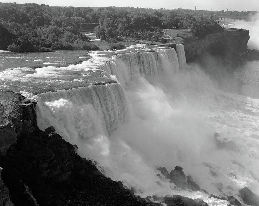 1960s American Falls Portion Of Niagara Photograph by Vintage Images