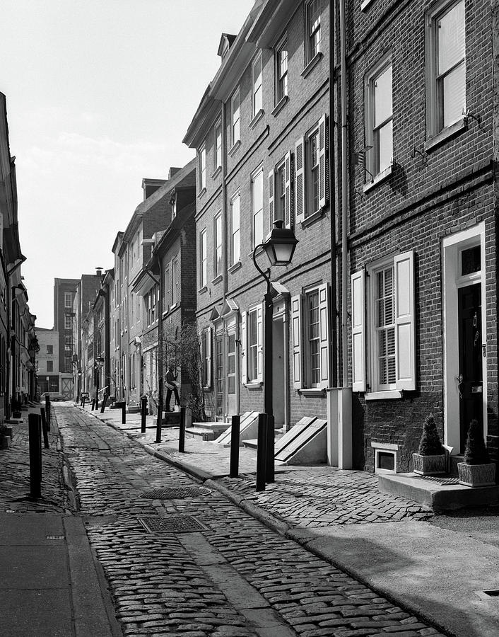 1960s Elfreths Alley A Narrow Colonial Photograph by Vintage Images 1960s Elfreths Alley A Narrow Colonial Photograph by Vintage Images