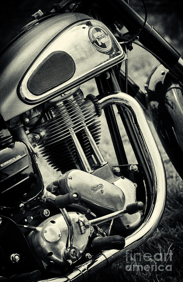 1961 Norton ES2 Motorcycle Photograph by Tim Gainey