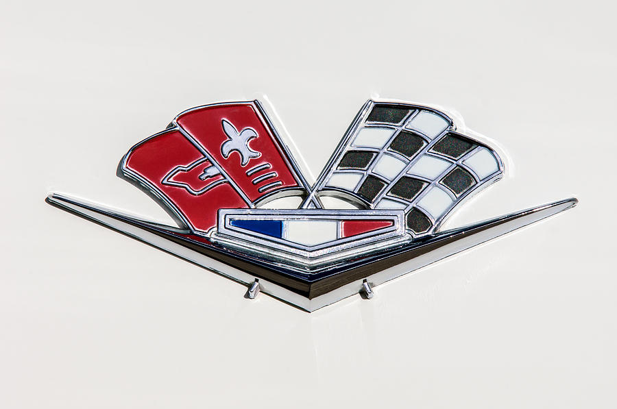 1963 Chevrolet Corvette Split Window Emblem -030c Photograph by Jill Reger