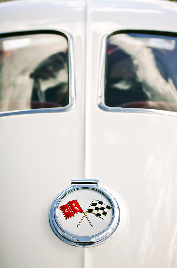 Car Photograph - 1963 Chevrolet Corvette Split Window Wheel Emblem -118c by Jill Reger