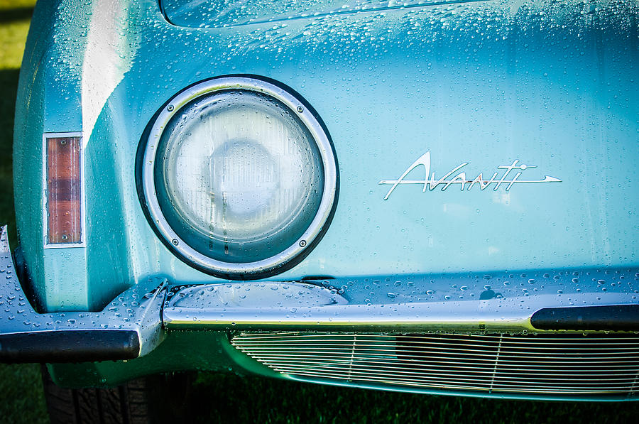 1963 Studebaker Avanti Emblem -0423c Photograph by Jill Reger