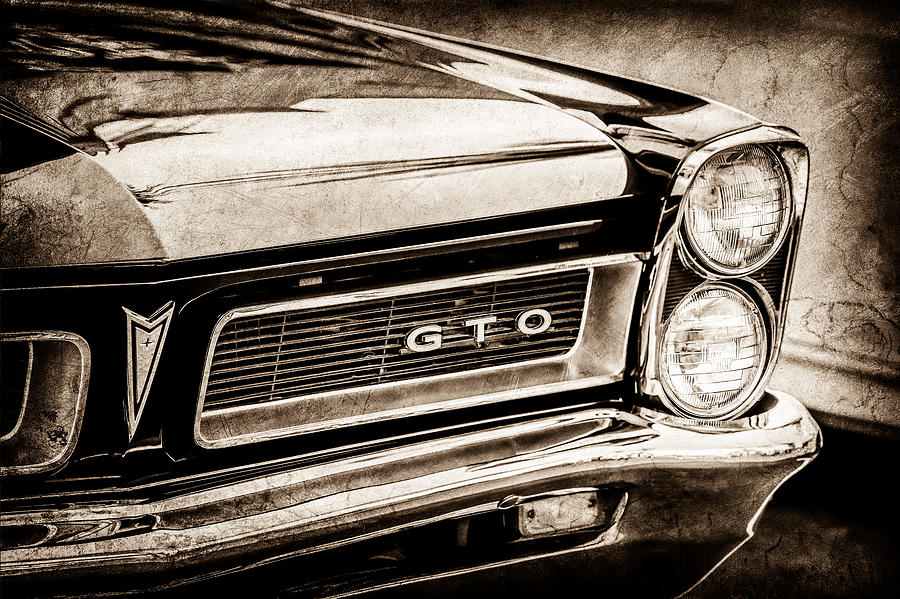 Car Photograph - 1965 Pontiac GTO Grille Emblem -0442s by Jill Reger