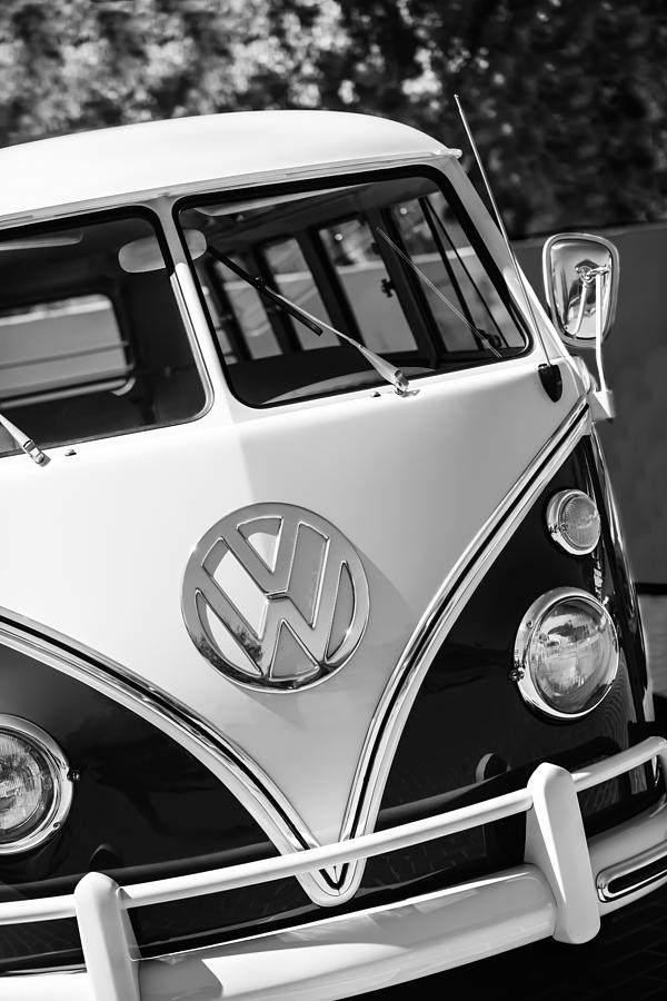 Black And White Photograph - 1966 Volkswagen Micro Bus -1012bw by Jill Reger