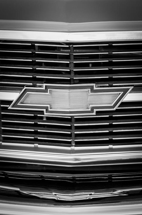 1969 Chevrolet Chevelle Grille Emblem Photograph by Jill Reger - Fine ...