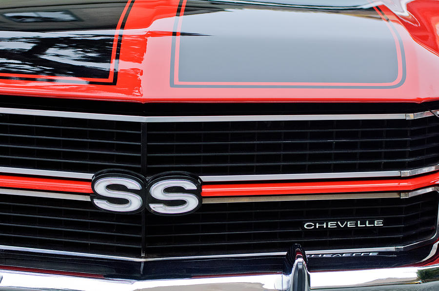 1970 Chevrolet Chevelle SS Grille Emblem Photograph by Jill Reger - Pixels