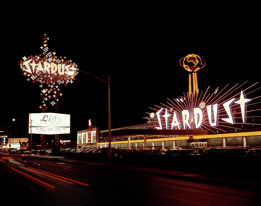 Vintage Photograph - 1970s Las Vegas Stardust Casino Gambling by Vintage Images