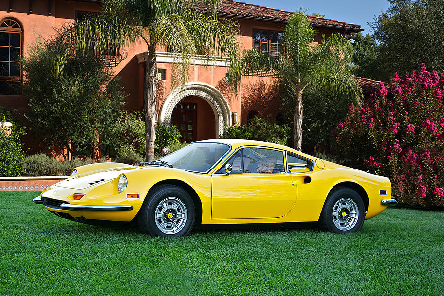 ferrari dino 1972