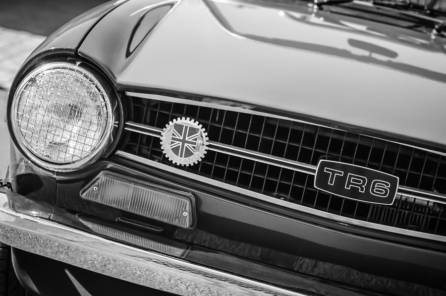1973 Triumph TR6 Grille Emblem -0837bw Photograph by Jill Reger