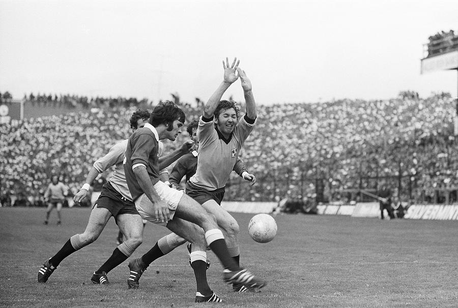 1974 All Ireland Football Final Photograph by Irish Photo Archive