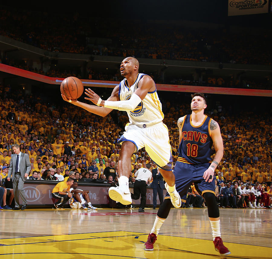 2015 Nba Finals - Game Five Photograph by Nathaniel S. Butler