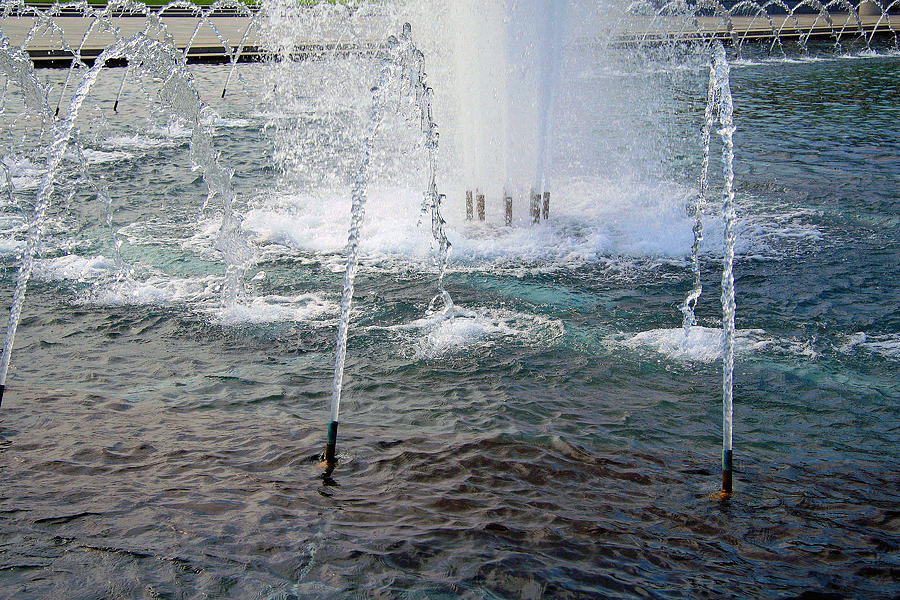 A World War Fountain Photograph by Cora Wandel