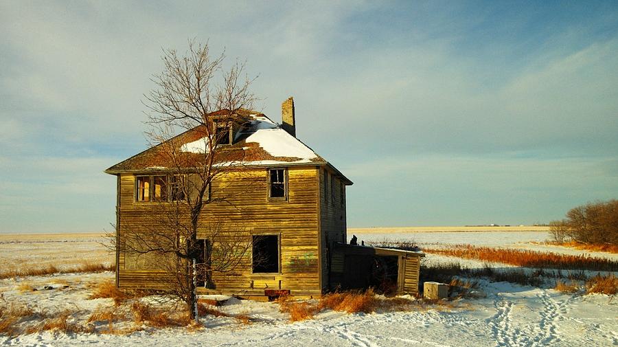 Abandoned House #1 Photograph by Jeff Swan