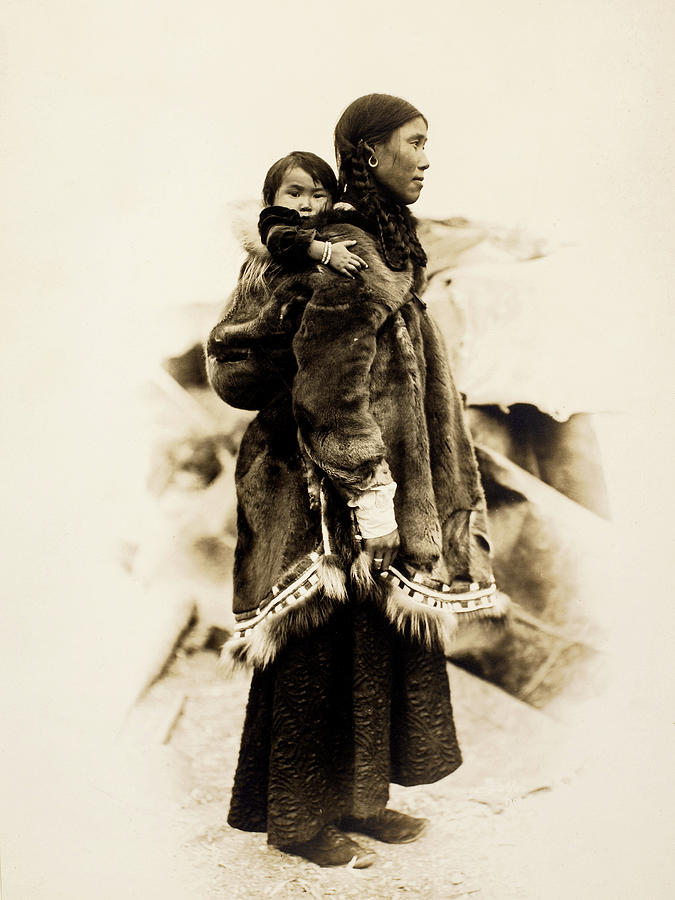 Alaska Inuit, 1903 Photograph by Granger