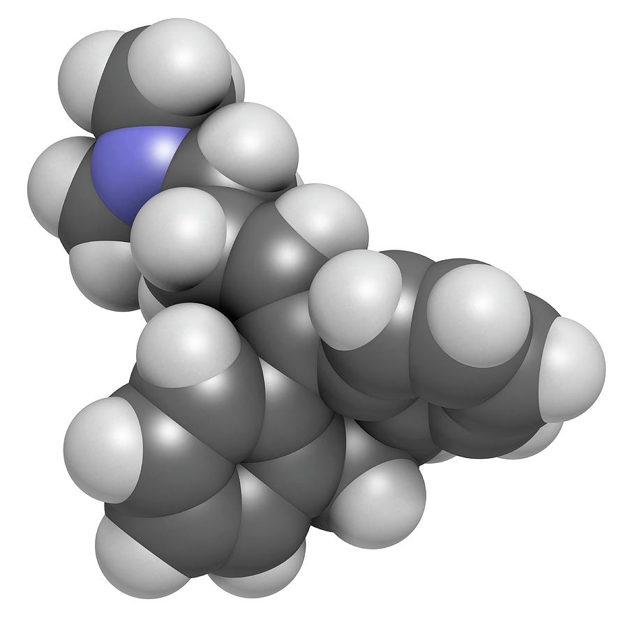 Tricyclic Photograph - Amitryptiline Tricyclic Antidepressant #2 by Molekuul