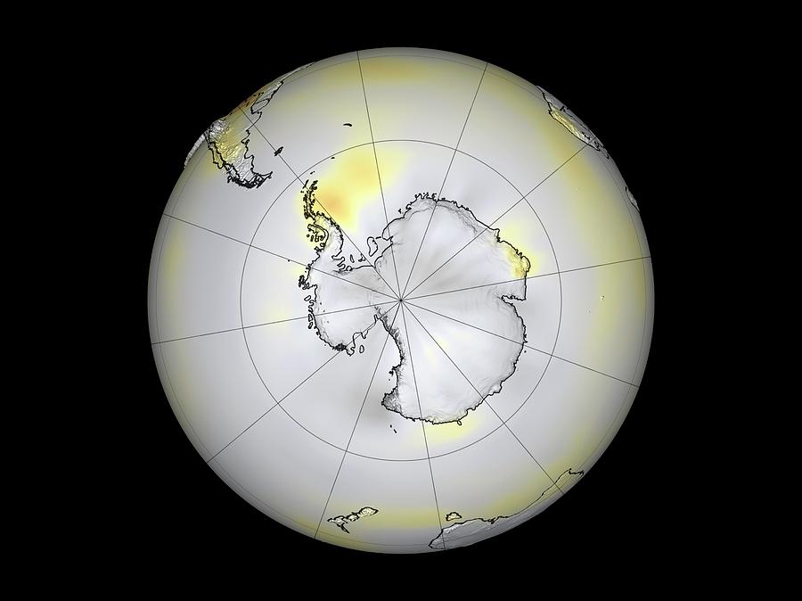 Antarctic Temperatures #2 Photograph by Gsfc Svs/nasa/science Photo Library