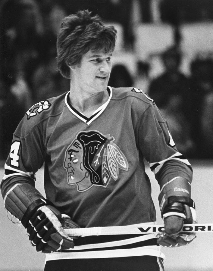 Bobby Orr Photograph - Bobby Orr #2 by Retro Images Archive