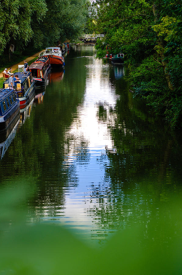Canal at Kintbury #2 Photograph by Mark Llewellyn