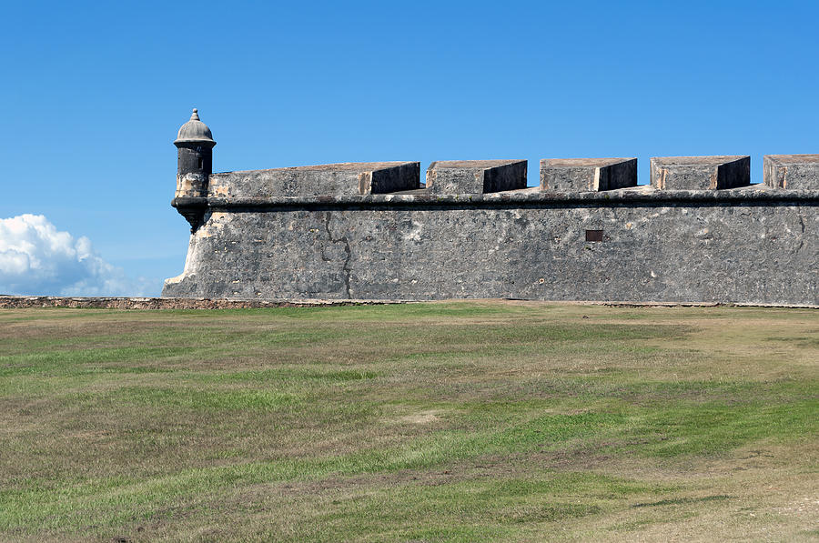 Castillo San Felipe del Morro. Photograph by Fernando Barozza - Pixels