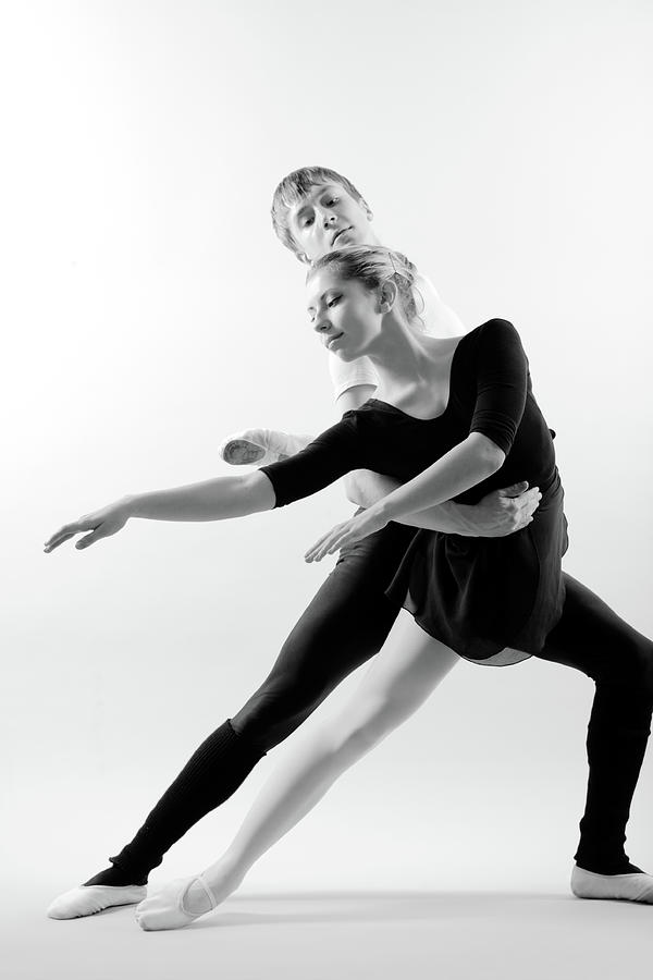 Free: Ballet couple posing while embraced Free Photo - nohat.cc