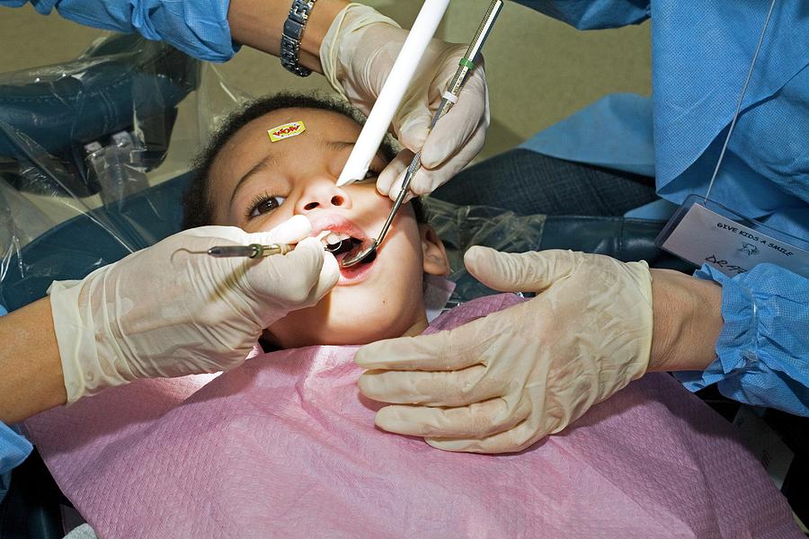 Dental Care For Children #2 Photograph by Jim West