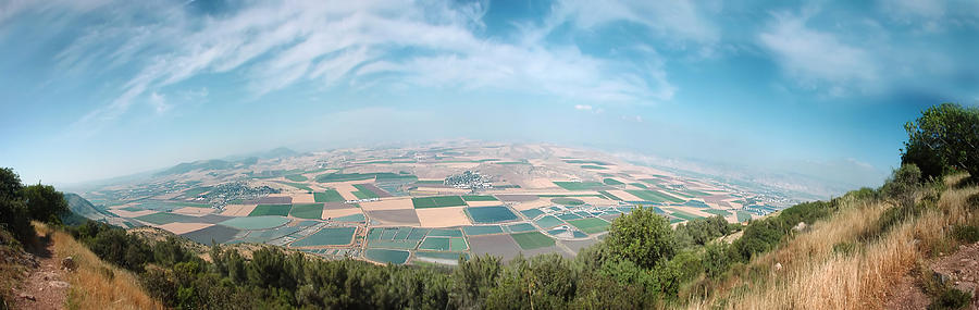 Nature Photograph - Emek Yizrael Panorama #2 by Meir Ezrachi