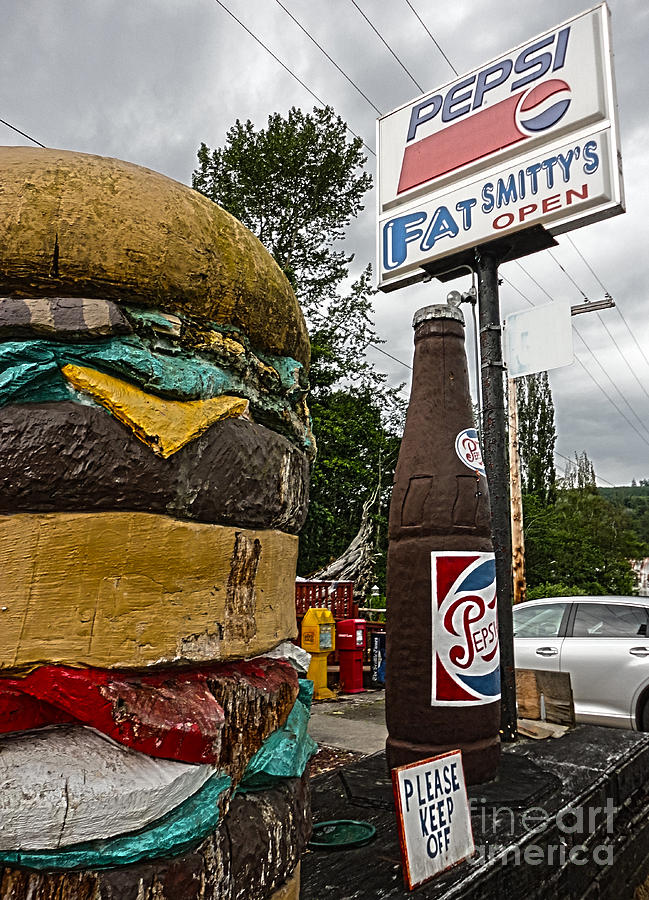Washington Photograph - Fat Smittys #2 by Gregory Dyer