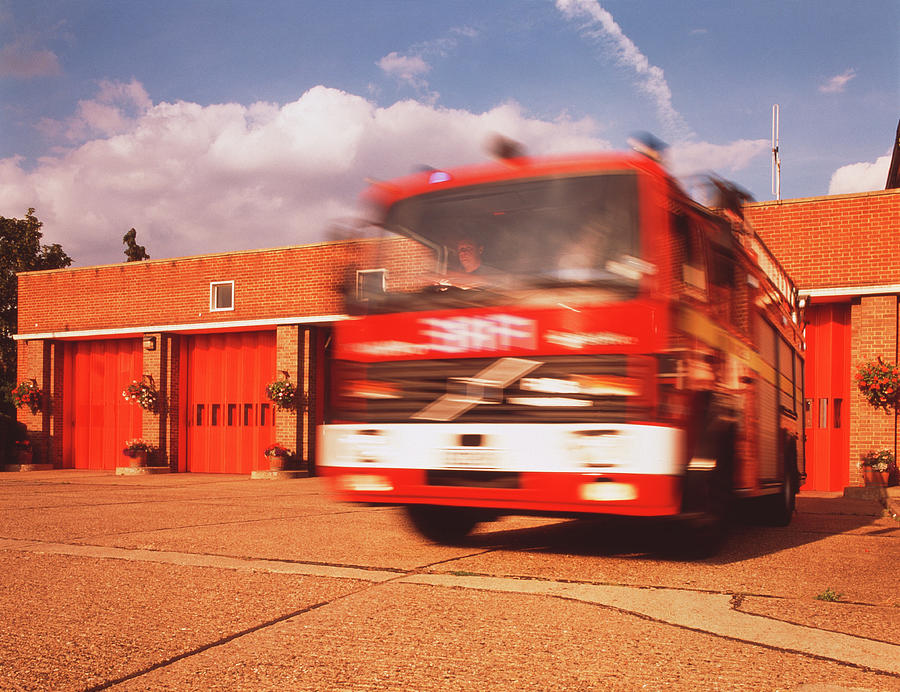 Fire Engine #2 Photograph by Science Photo Library Fire Engine #2 Photograph by Science Photo Library