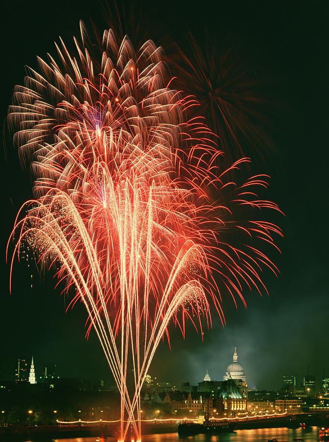 Fireworks Over The Thames #2 Photograph by Science Photo Library Fireworks Over The Thames #2 Photograph by Science Photo Library