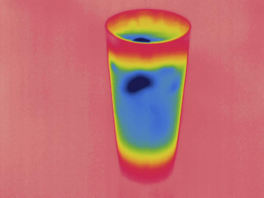 Glass Of Ice Water, Thermogram #2 Photograph by Science Stock Photography